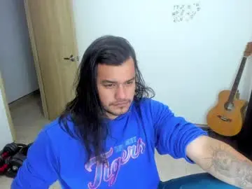 Chaturbate Live Sex of loganhot22