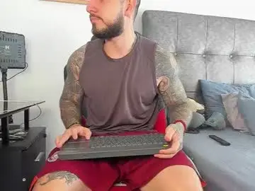 Chaturbate Live Sex Cam of vyxen_