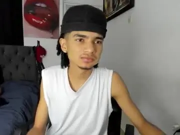 Chaturbate Best live sex cam show of white_master444