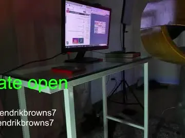 Chaturbate Watch Live Sex Cams of kendrik_brown