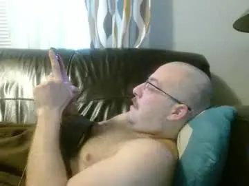 Chaturbate Live Sex Cam of meatinyourgrill