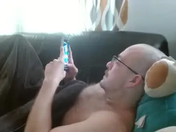 Chaturbate Live Sex Cam of meatinyourgrill