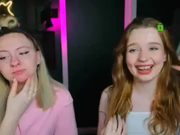 Chaturbate Live Sex of mila_glow