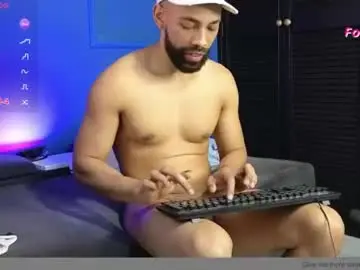 Chaturbate Watch Live Sex Cams of blade_miller_