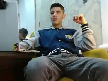 Chaturbate Live Porn of delglo