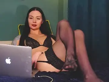 Chaturbate Free Porn Cam of evelingoddess
