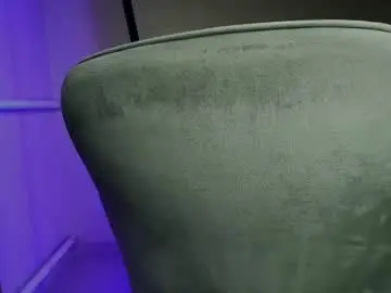 Chaturbate Live Sex Cam of lauramartix