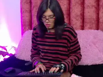 Chaturbate Adult Webcam of lullaby_charade