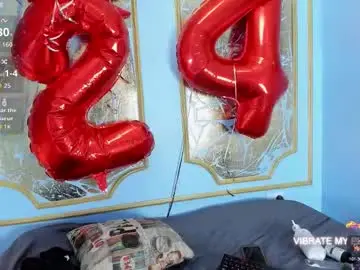 Chaturbate Live Sex Cam of melaniecooperr