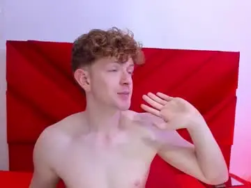 Chaturbate Sex Cam of chris18red