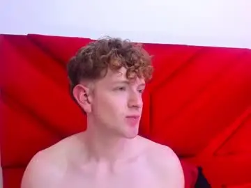Chaturbate Adult Webcams of chris18red