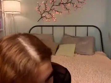 Chaturbate Live Porn of cloverfarewell