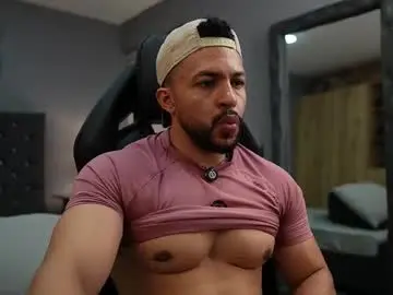 Chaturbate Live Porn of loganmartinx