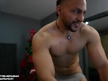 Chaturbate Live Sex of loganmartinx