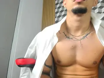 Chaturbate Live Porn of max_jowel