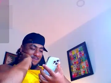 Chaturbate Live Porn of yosoy_enzo2020