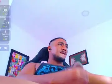 Chaturbate Live Sex Cam of yosoy_enzo2020