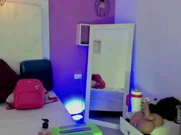 Chaturbate Watch Live Sex Cams of alanna_hot3