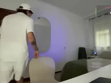 Chaturbate Sex Cam of anddres_boss