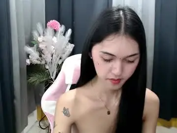 Chaturbate Watch Live Sex Cams of ellamiller69