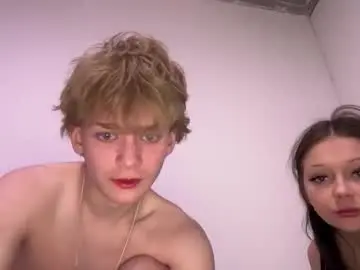 Chaturbate Free Live Porn of tinnydoll