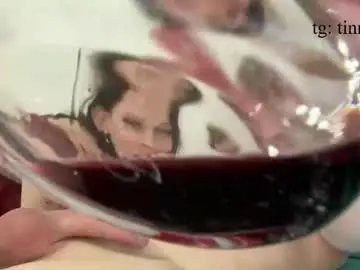 Chaturbate Free Porn Cam of tinnydoll