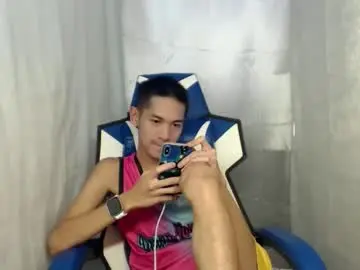 Chaturbate Live Sex of 0cir_asiansatisfy