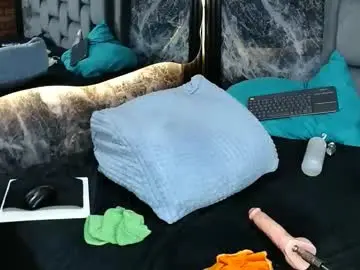 Chaturbate Best live sex cam show of couple_gold69