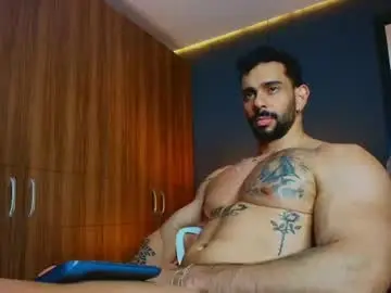 Chaturbate Live Porn of massimo_visconti