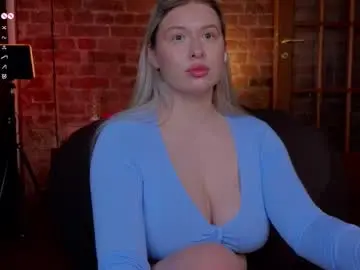 Chaturbate Free Live Porn of soulmeinme