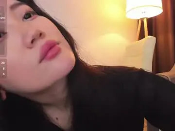 Chaturbate Live Sex Cam of amiliyan