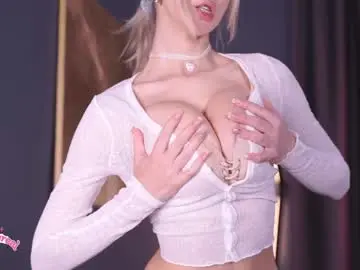 Chaturbate Sex Cam of boobybliss