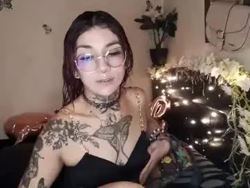 Chaturbate Private Sex Chat of emilywhitee_