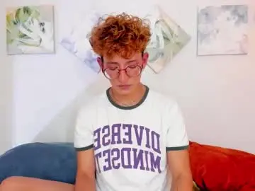 Chaturbate Live Sex Cam of iangel_