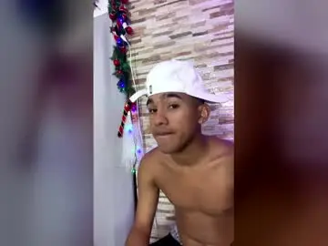 Chaturbate Adult Webcam of kinkyhousexxx