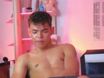 Chaturbate Free Porn Cam of nijinsky_latinboy