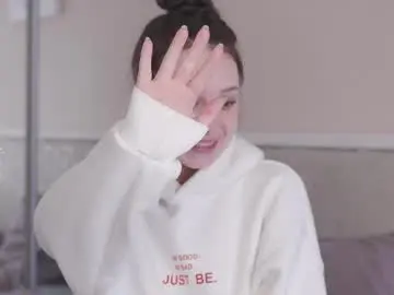 Chaturbate Adult Webcam of chillgirlll