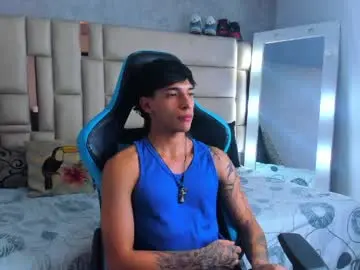 Chaturbate Live Porn of croy_myer