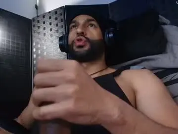 Chaturbate Free Porn Cam of ralfvoss