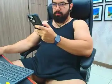 Chaturbate Live Sex Cam of robby_k