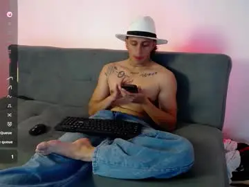 Chaturbate Live Porn of spike_spigell