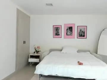 Chaturbate Nude Webcam of zenith_glow