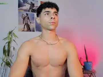 Chaturbate Free Porn Cam of alex_zt7