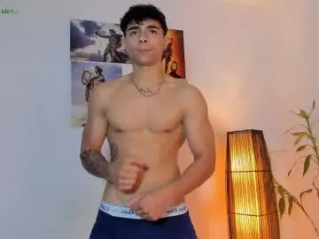Chaturbate Live Sex of alex_zt7