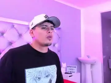 Chaturbate Live Porn of drakenn_