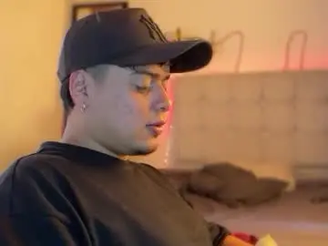 Chaturbate Free Porn Cam of drakenn_