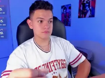 Chaturbate Free Live Porn of dunkan_kravitz