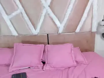 Chaturbate Live Sex of holly_rose69
