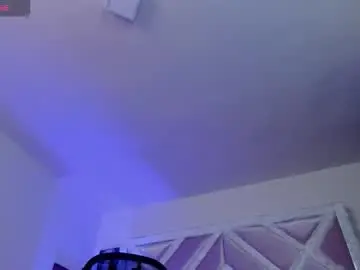 Chaturbate Best live sex cam show of holly_rose69