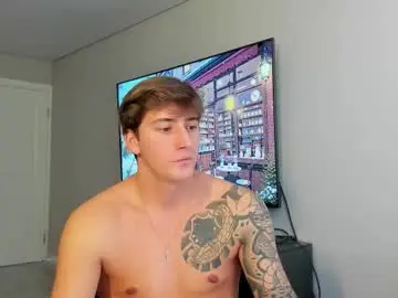 Chaturbate Live Sex Cam of krishort